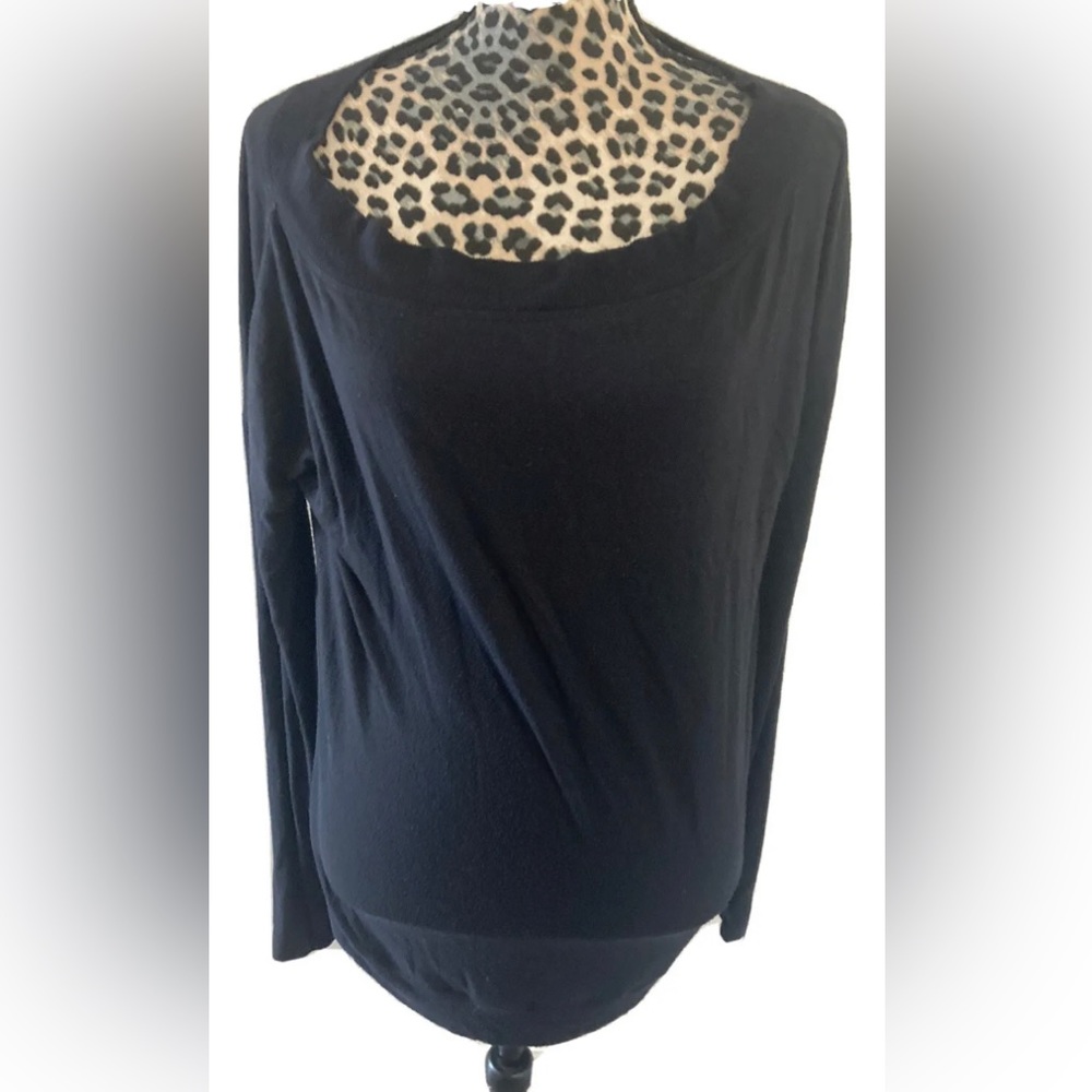 Athleta Top Blouse Size M Black Long Sleeve 97% Modal Stretch